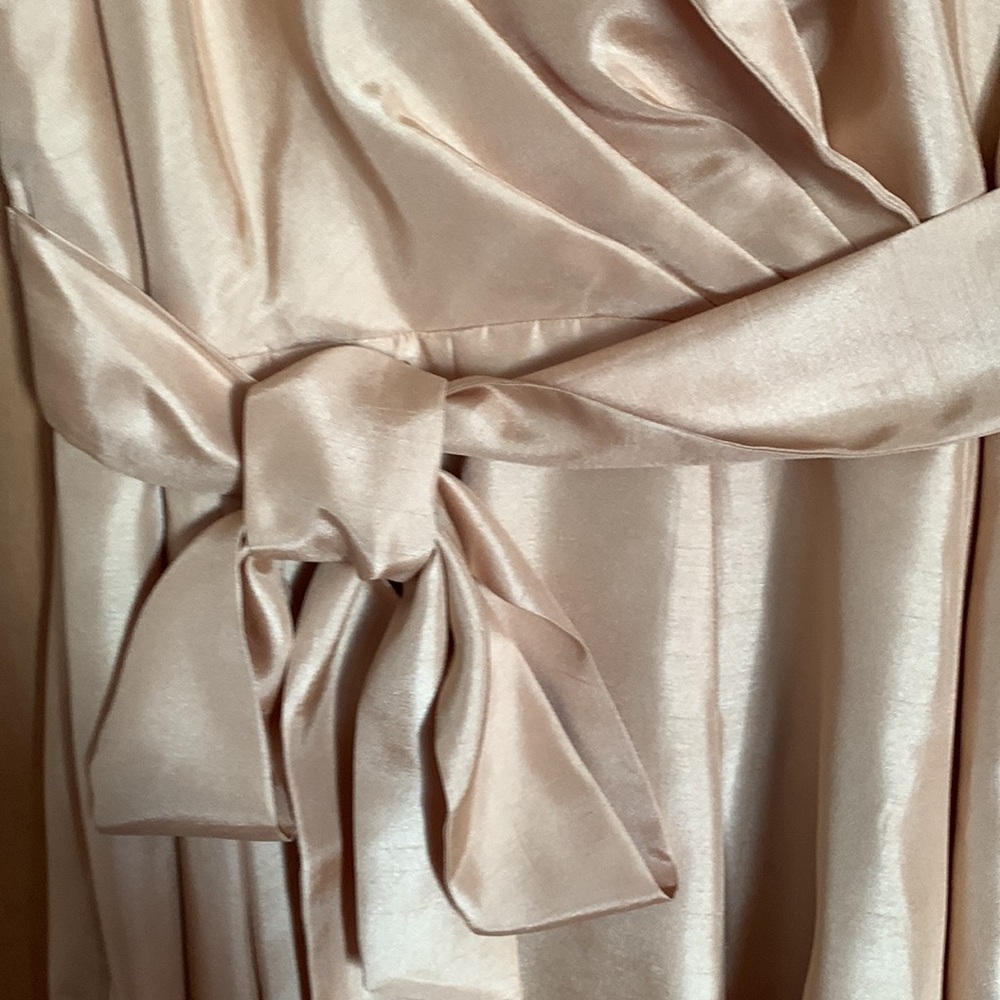 Classic Evan Picone Gold Shirtwaist dress - Picture 5 of 10